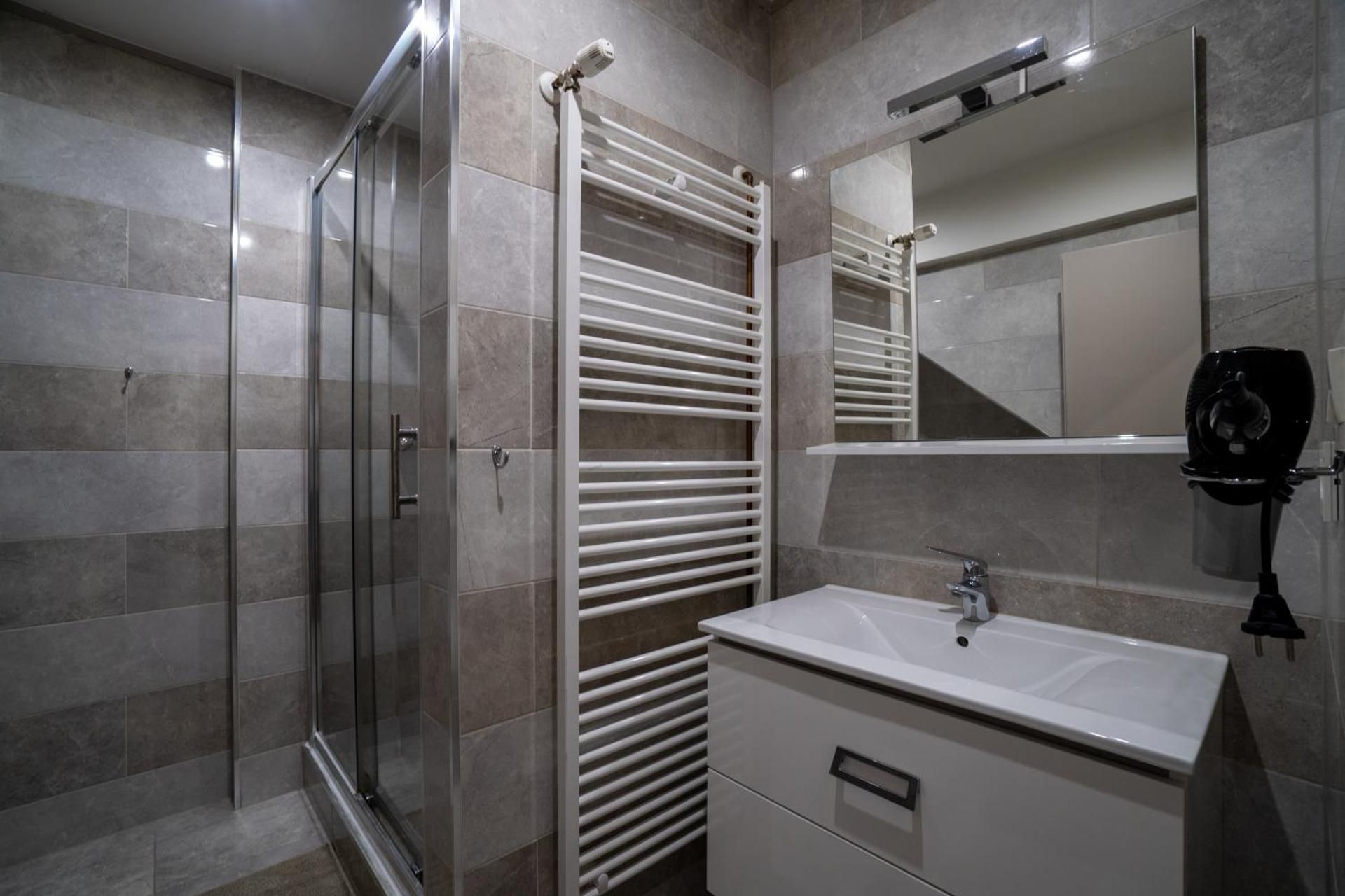Apartment 2