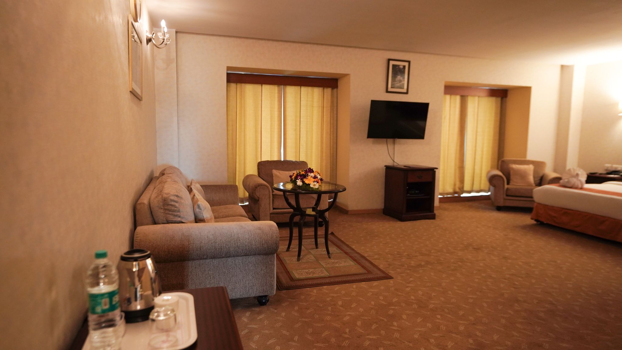 Grandeur Suite Park View