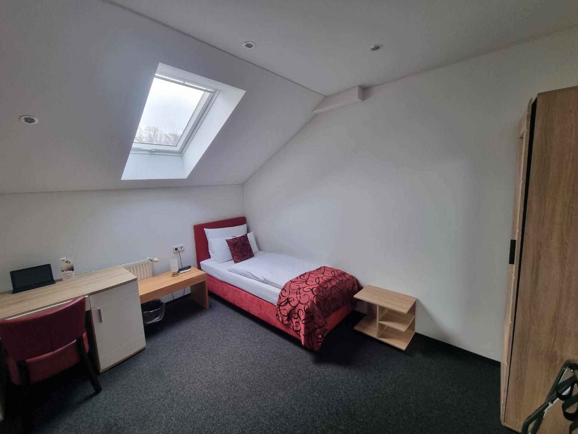 Single Room with Shower