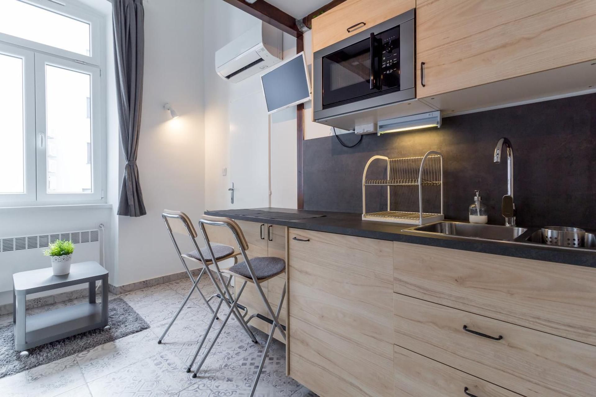Studio Apartment Le Petit