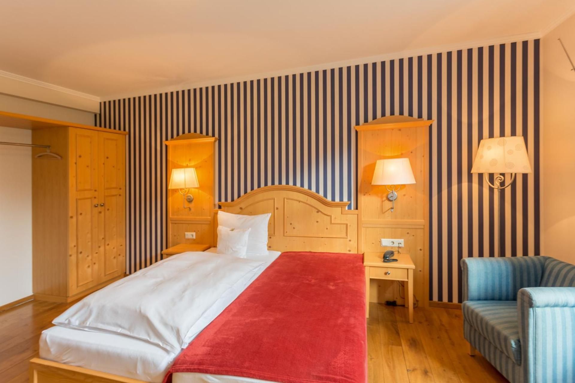 Deluxe Single Room