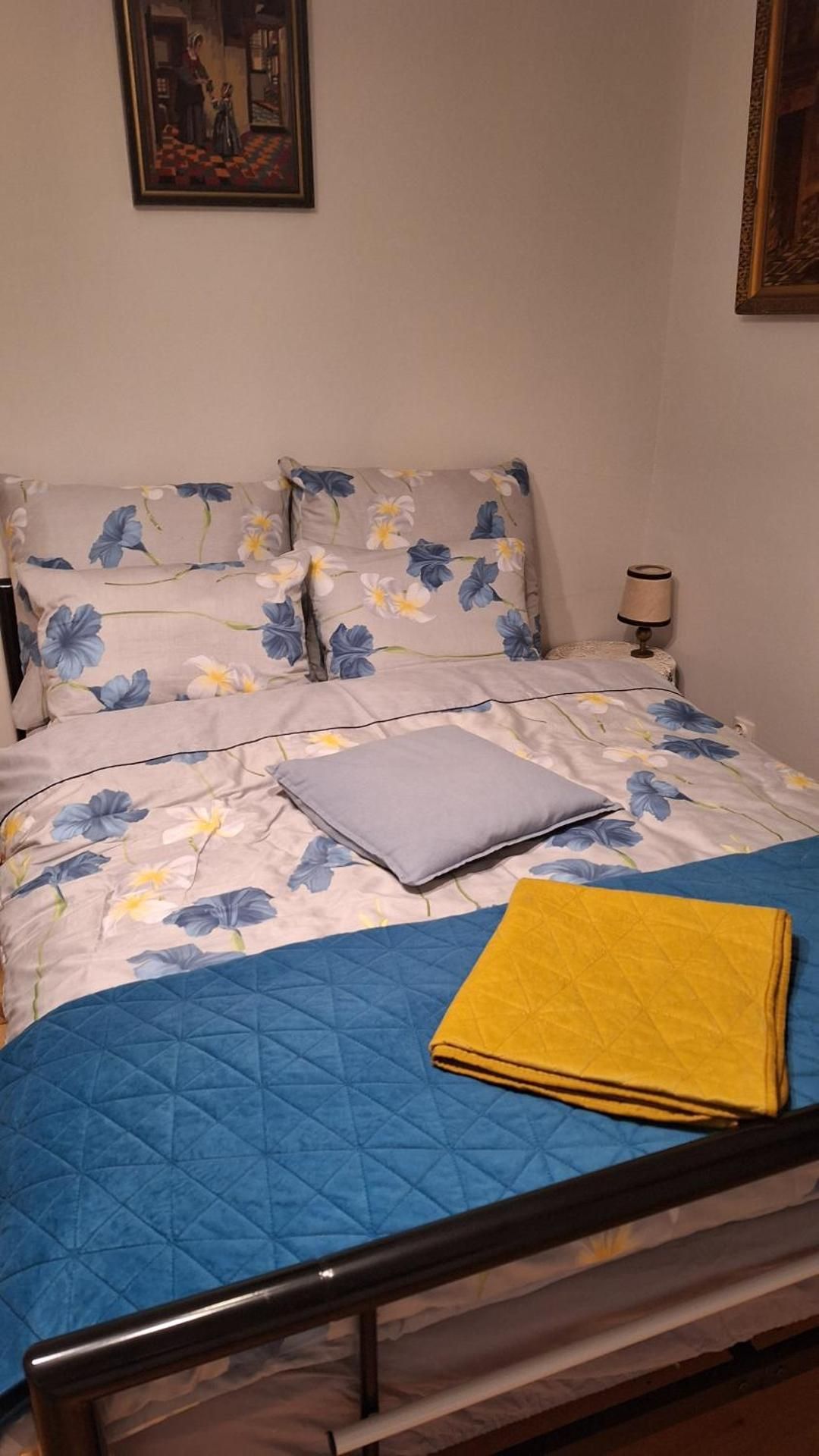 Double Room with Shared Bathroom