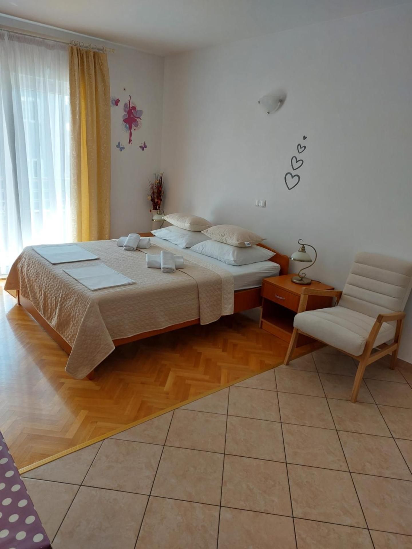 Studio with Balcony (2 Adults)