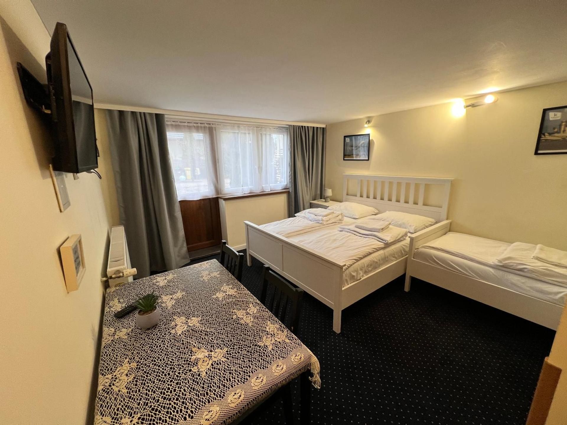 Deluxe Family Suite
