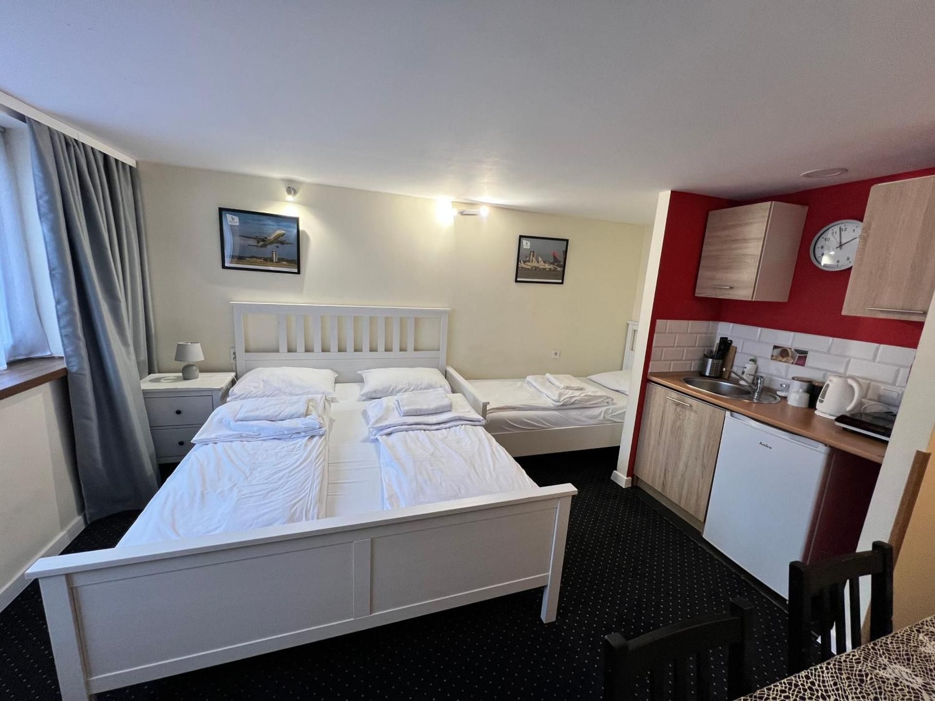 Deluxe Family Suite