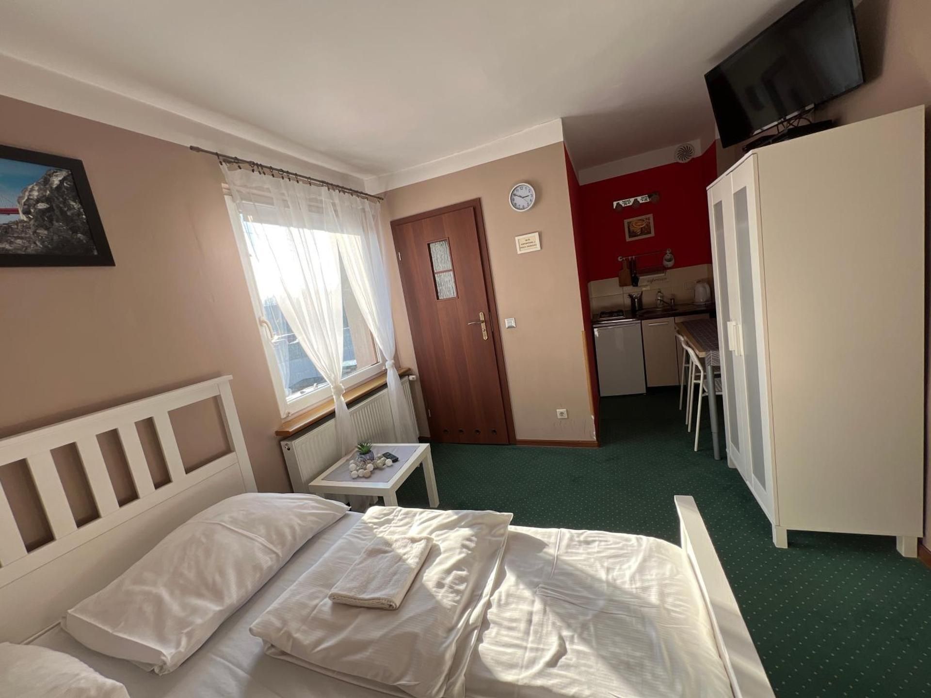 Studio Apartment