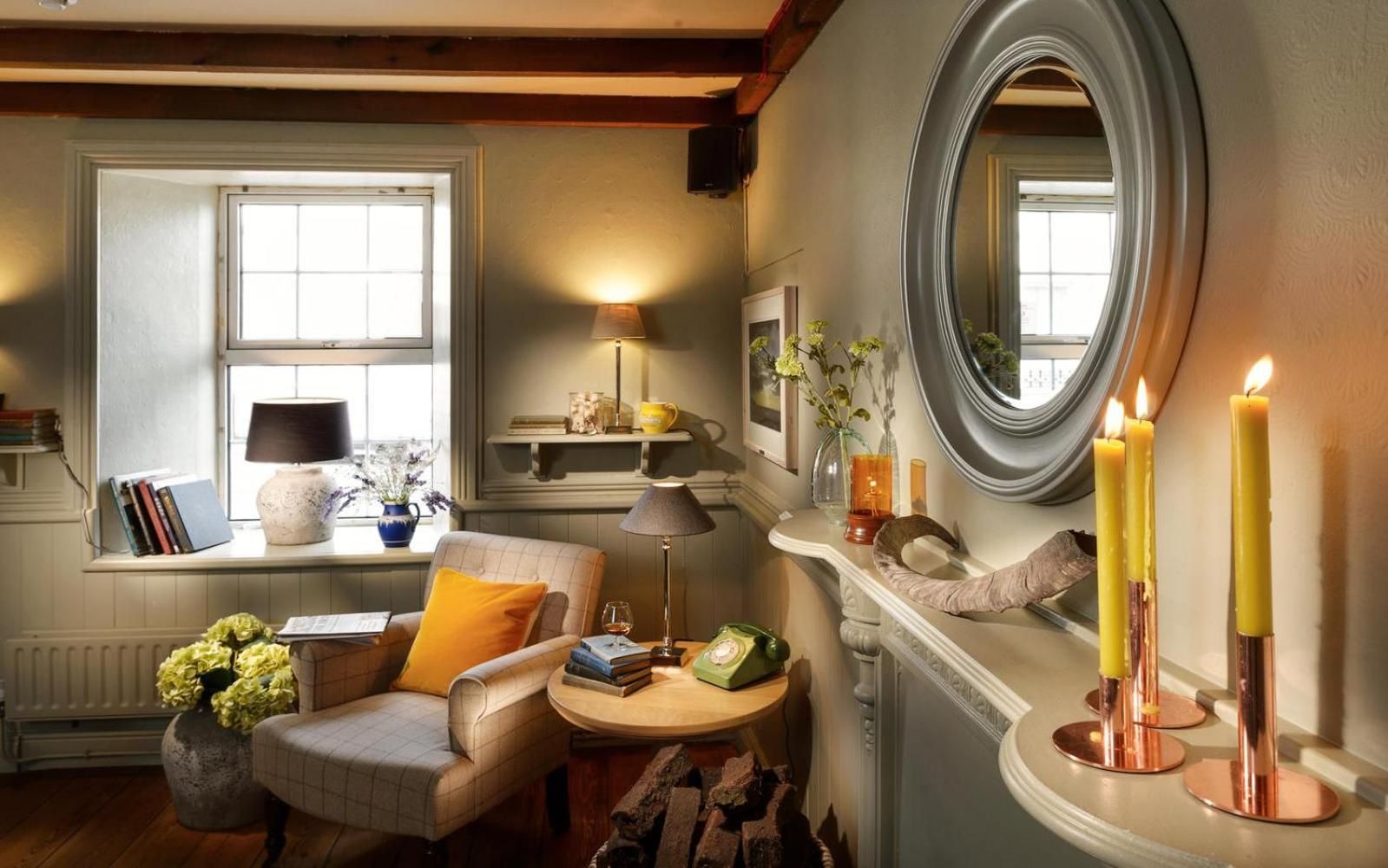 Standard Queen Room