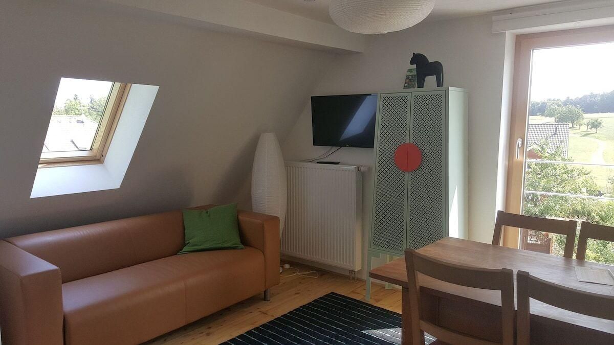 Ausblick Maisenbach Talstraße Wohnung mit zwei Zimmern, Zweisam 2