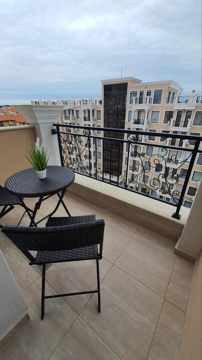 One-Bedroom Premium Apartment with Ocean View