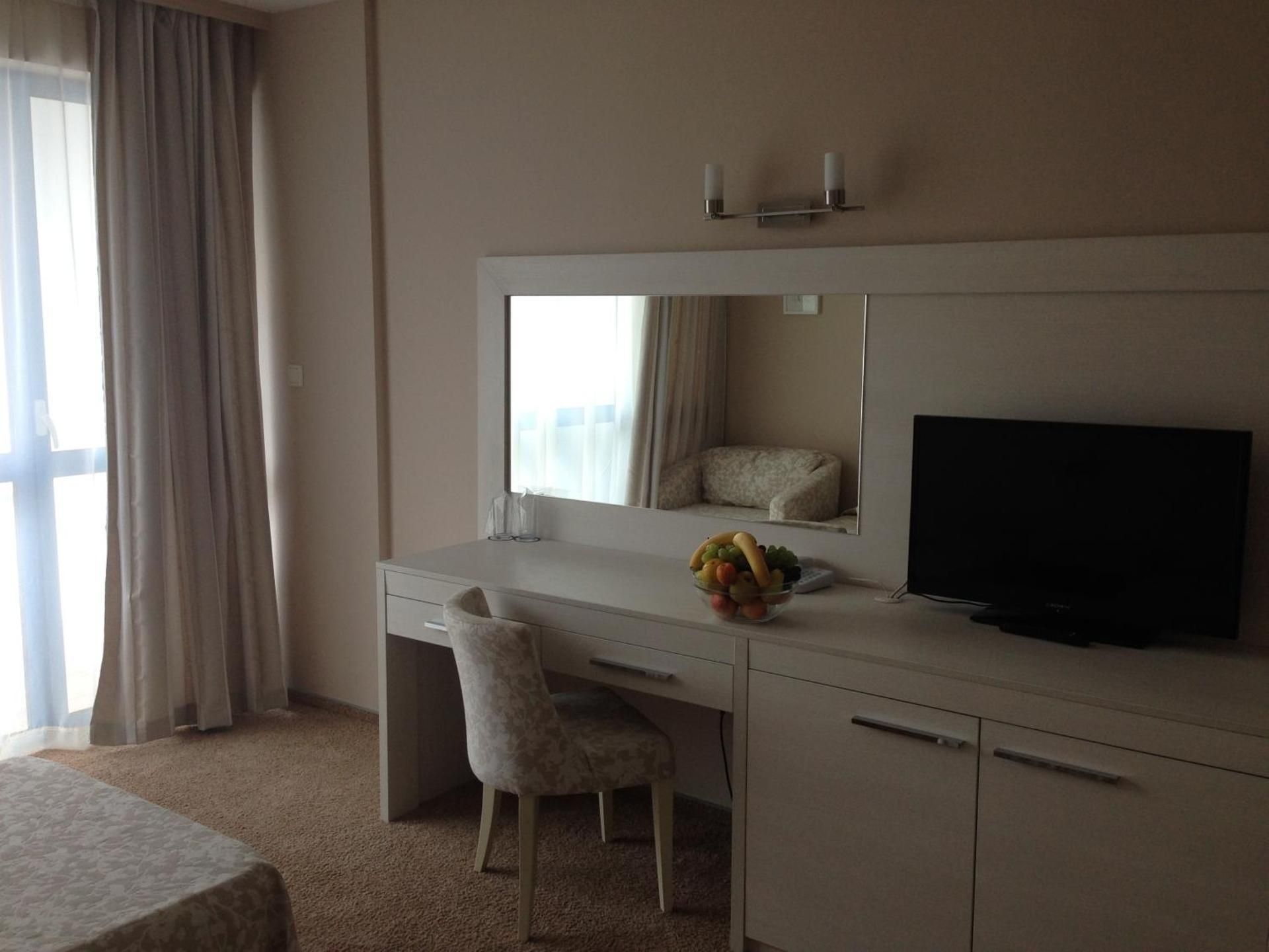 Double or Twin Room with Balcony (2 Adults + 1 Child)