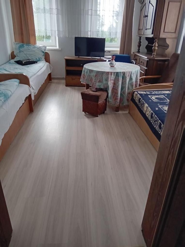Basic Triple Room