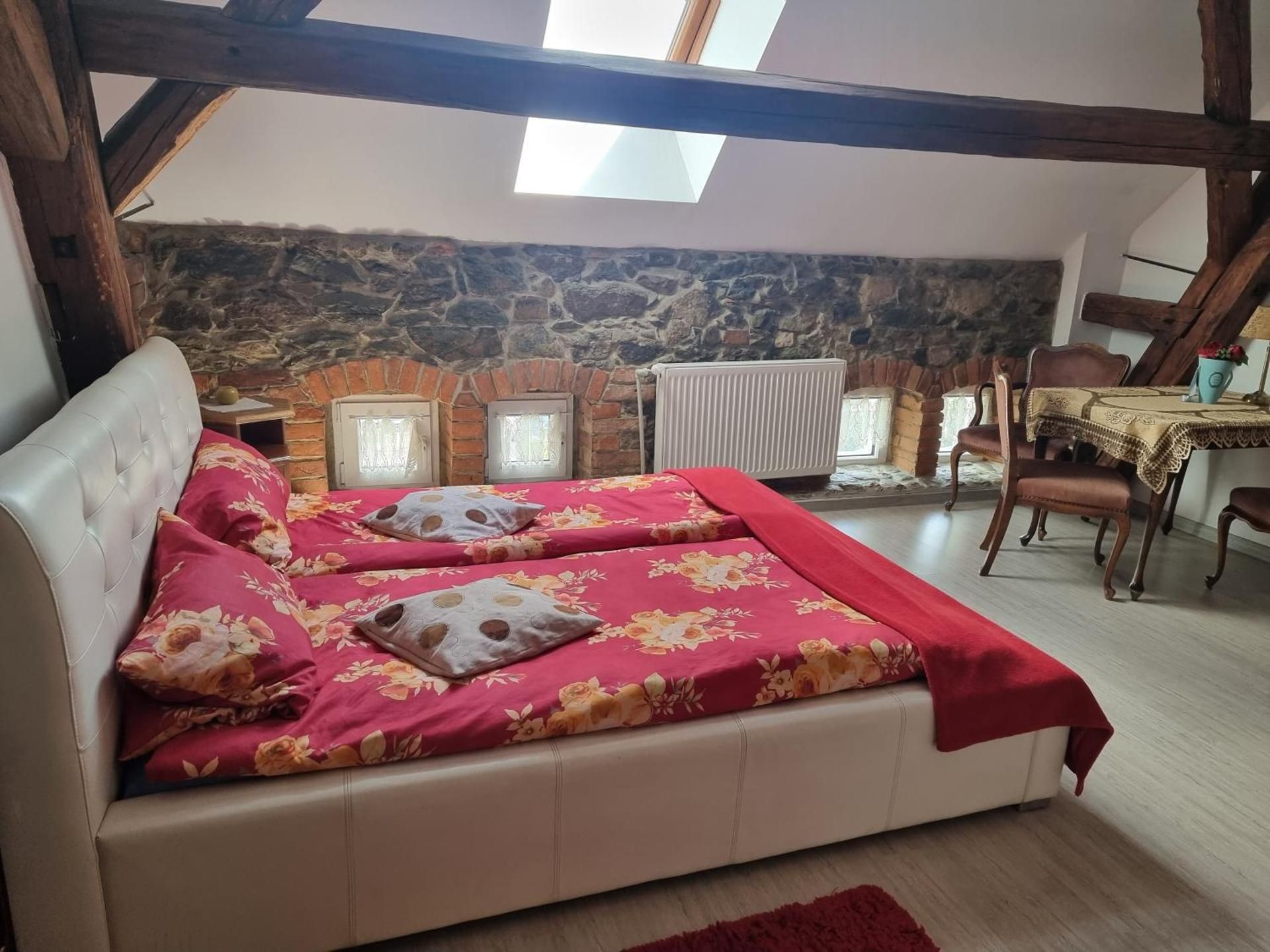 Triple Room with Private Bathroom