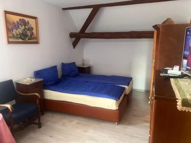 Double Room with Shared Toilet