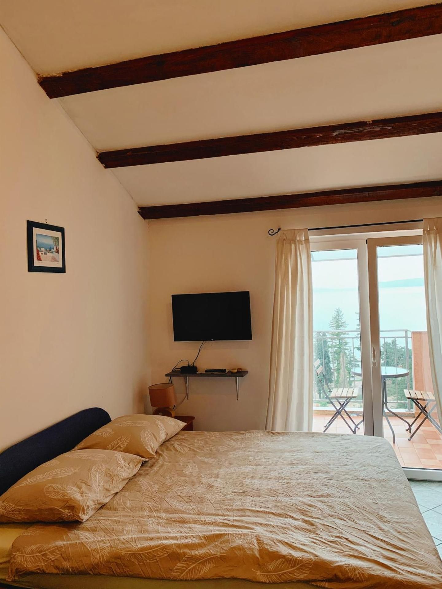 Studio with Balcony and Sea View