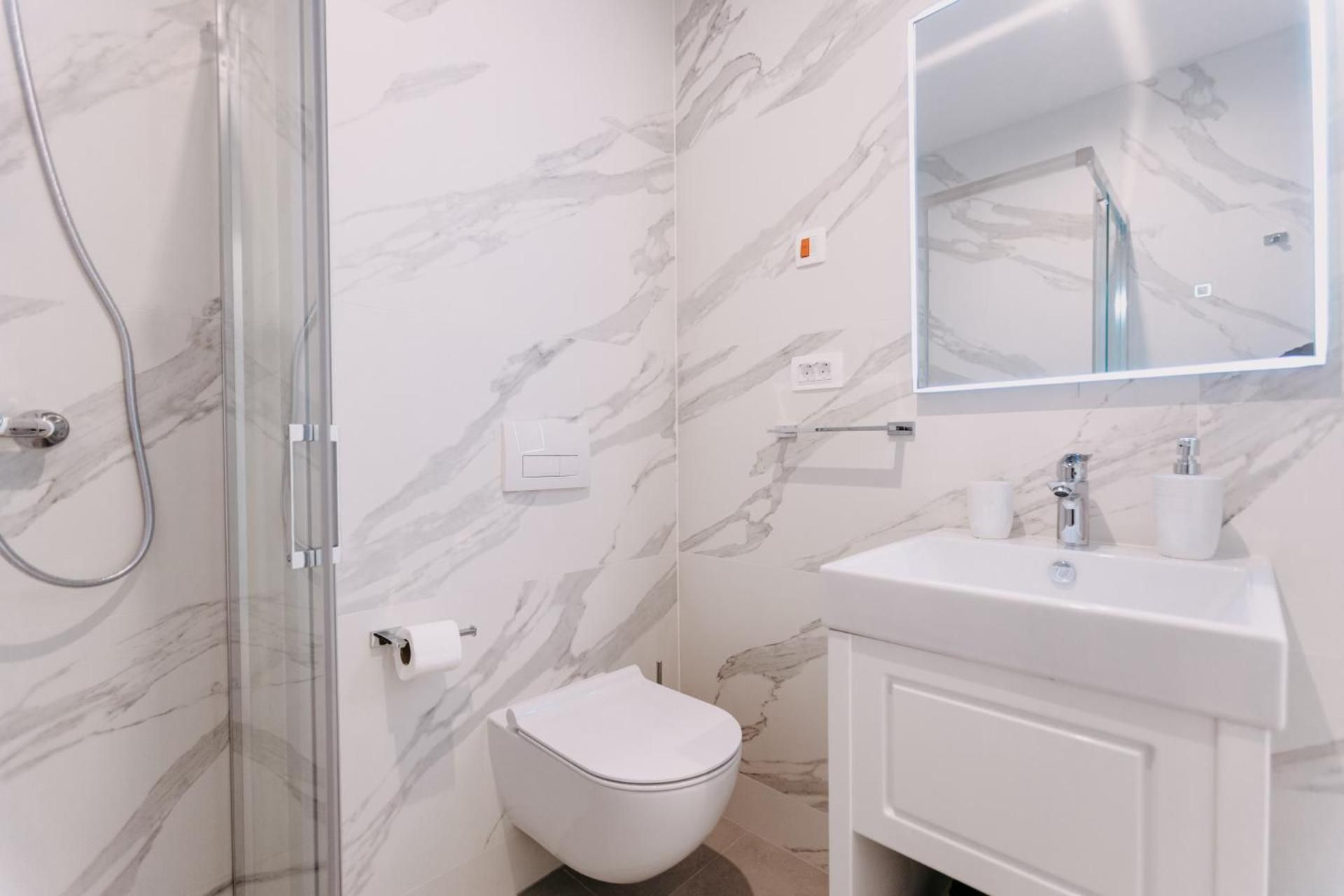 One-Bedroom Apartment 103 1st floor