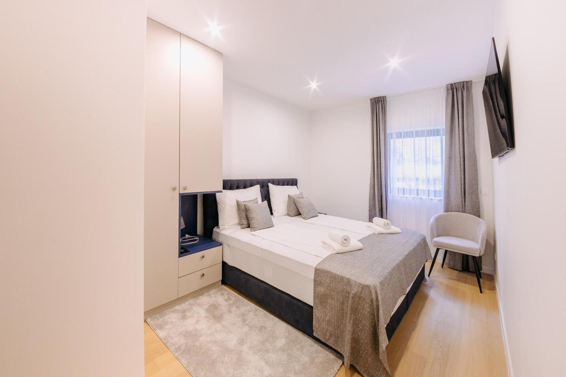 Three-Bedroom Apartment 105 1st floor