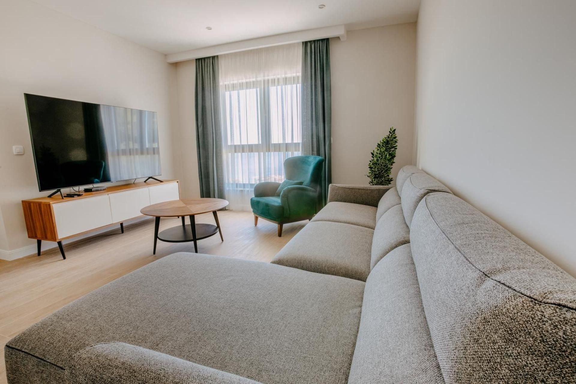Two-Bedroom Apartment 305 3rd floor