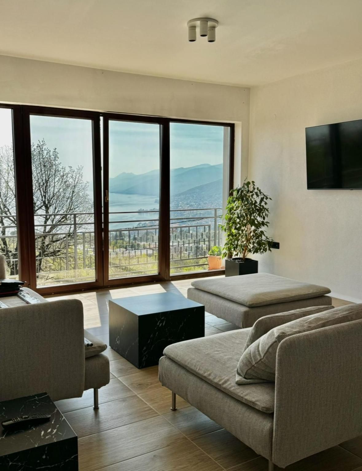 Apartment with Sea View