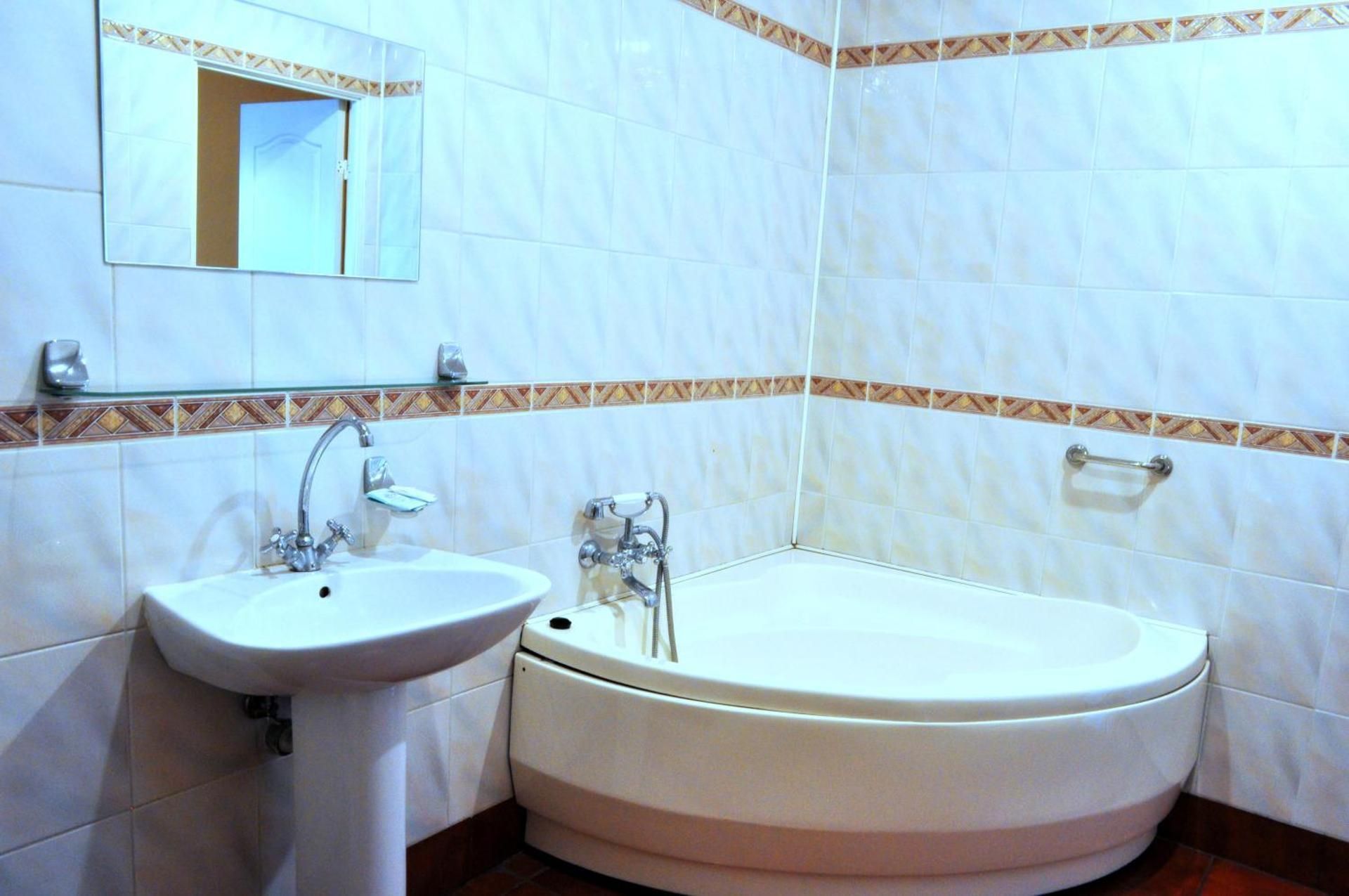 Economy Single Room
