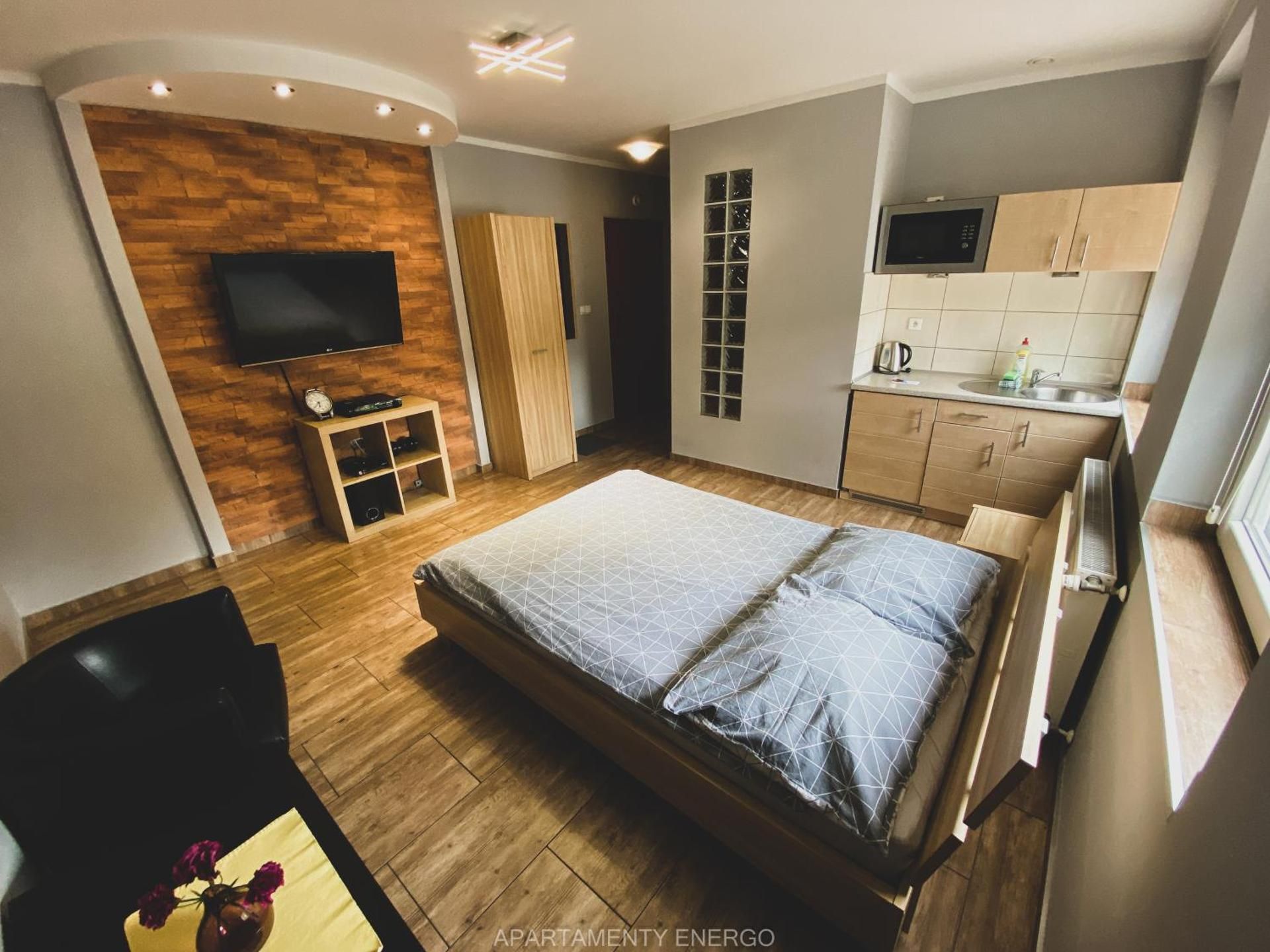 Double Room No. 11