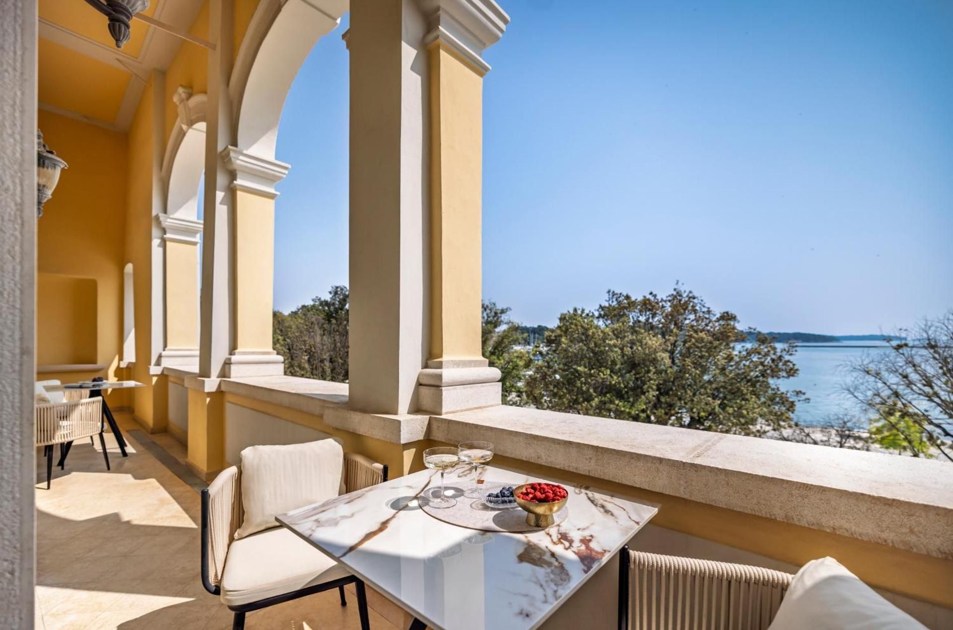 Superior Double Room with Balcony