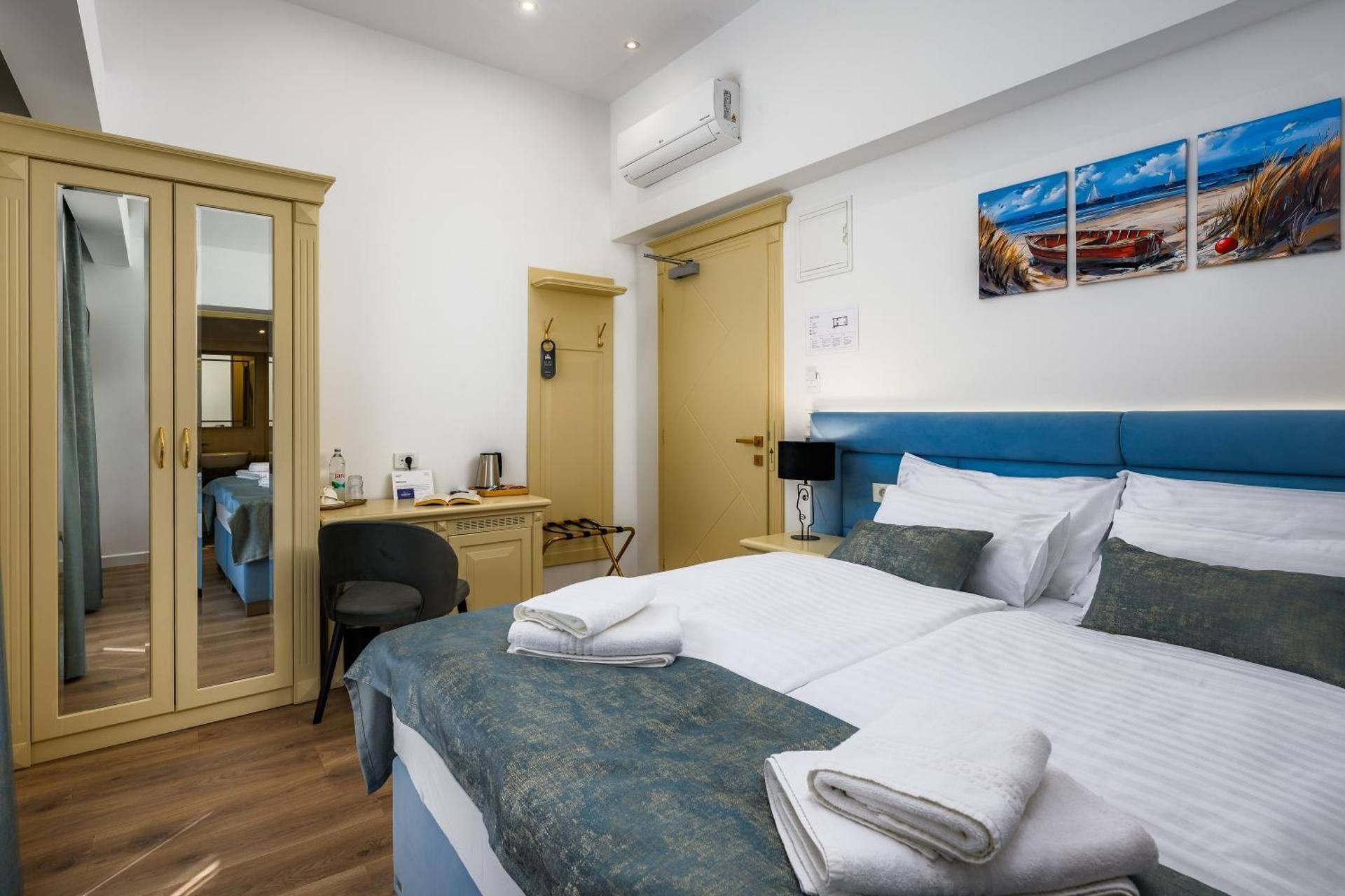 Economy Double Room