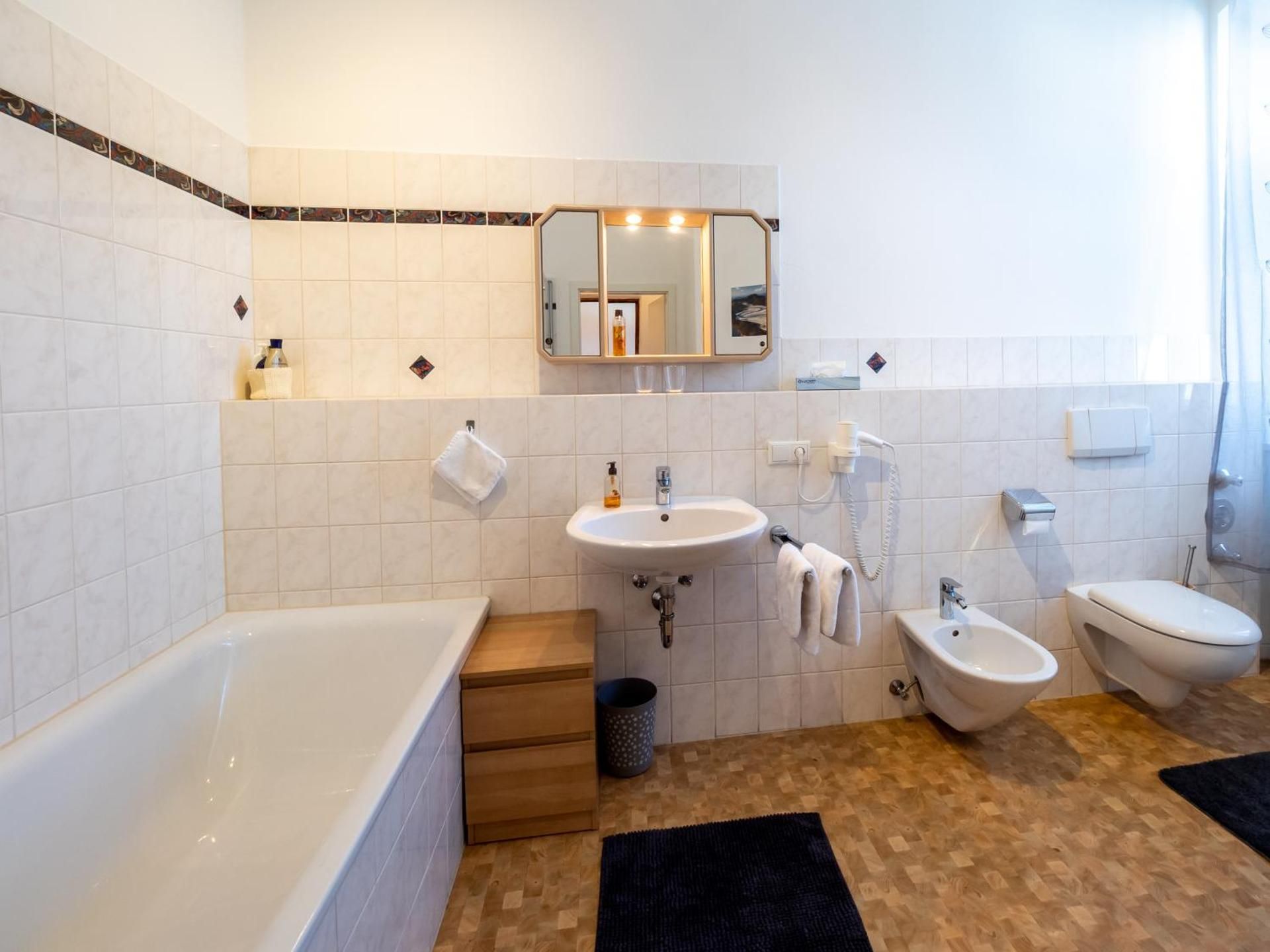 Deluxe Double Room with Bath