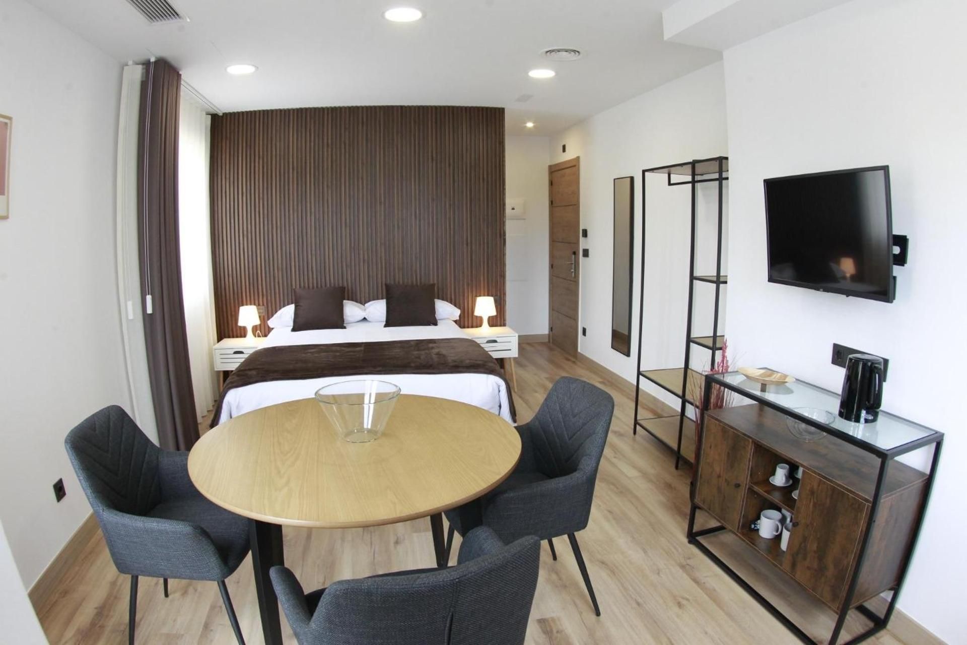 Superior Apartment with City View