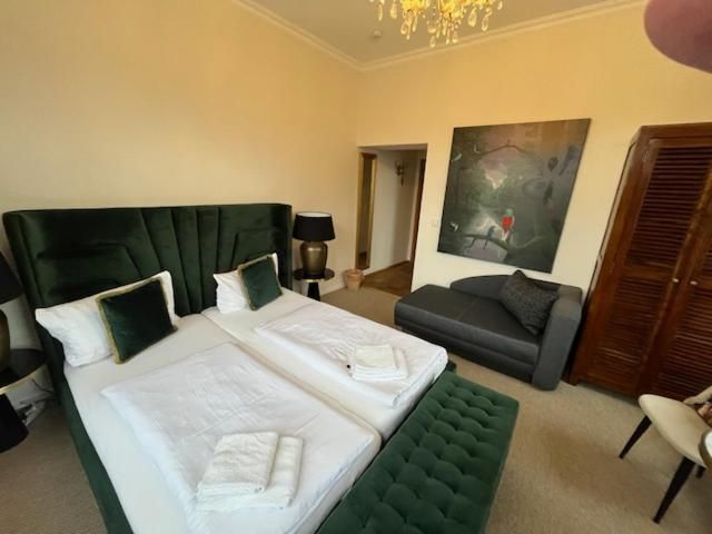 double room with sofa bed