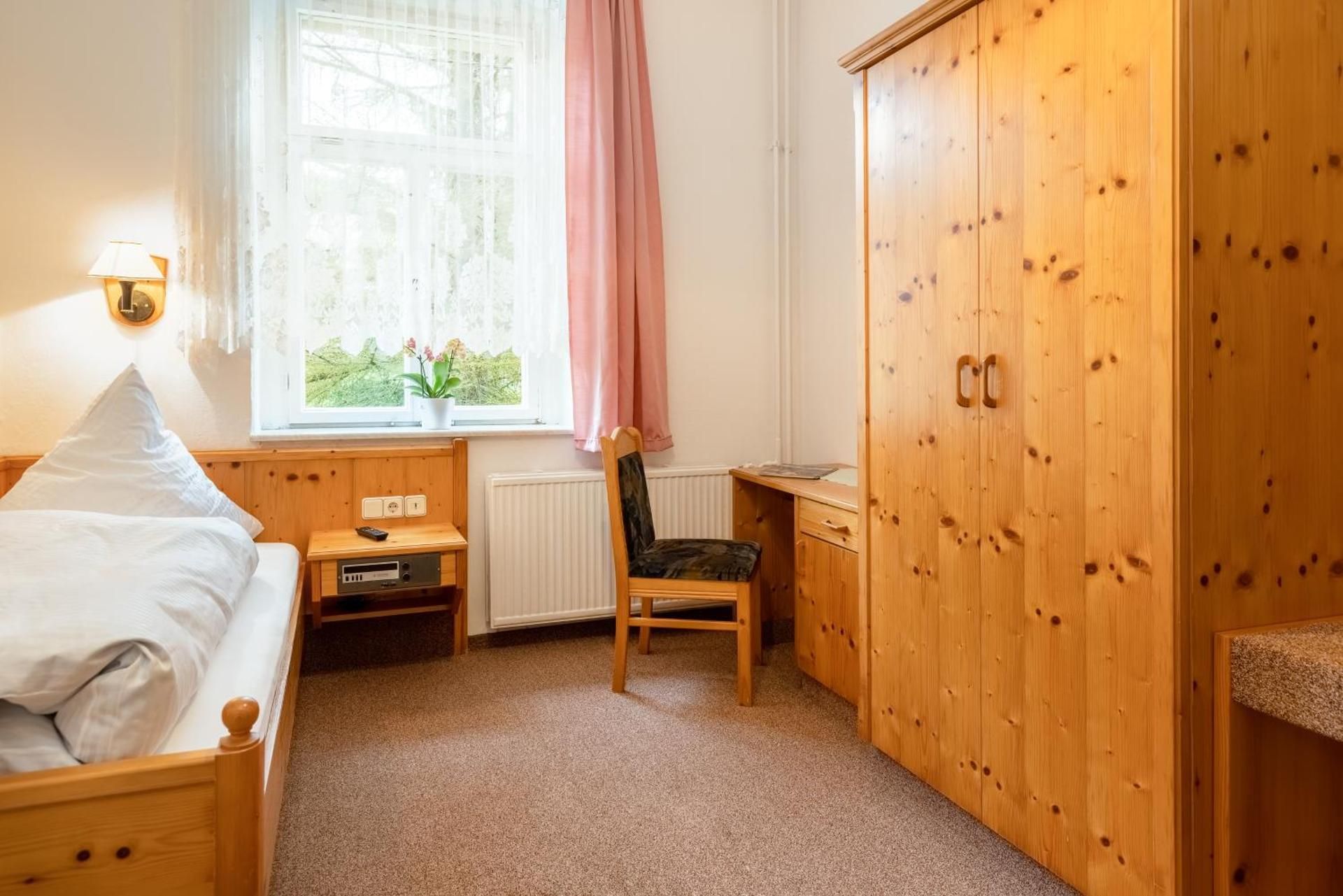 Single Room with Shower