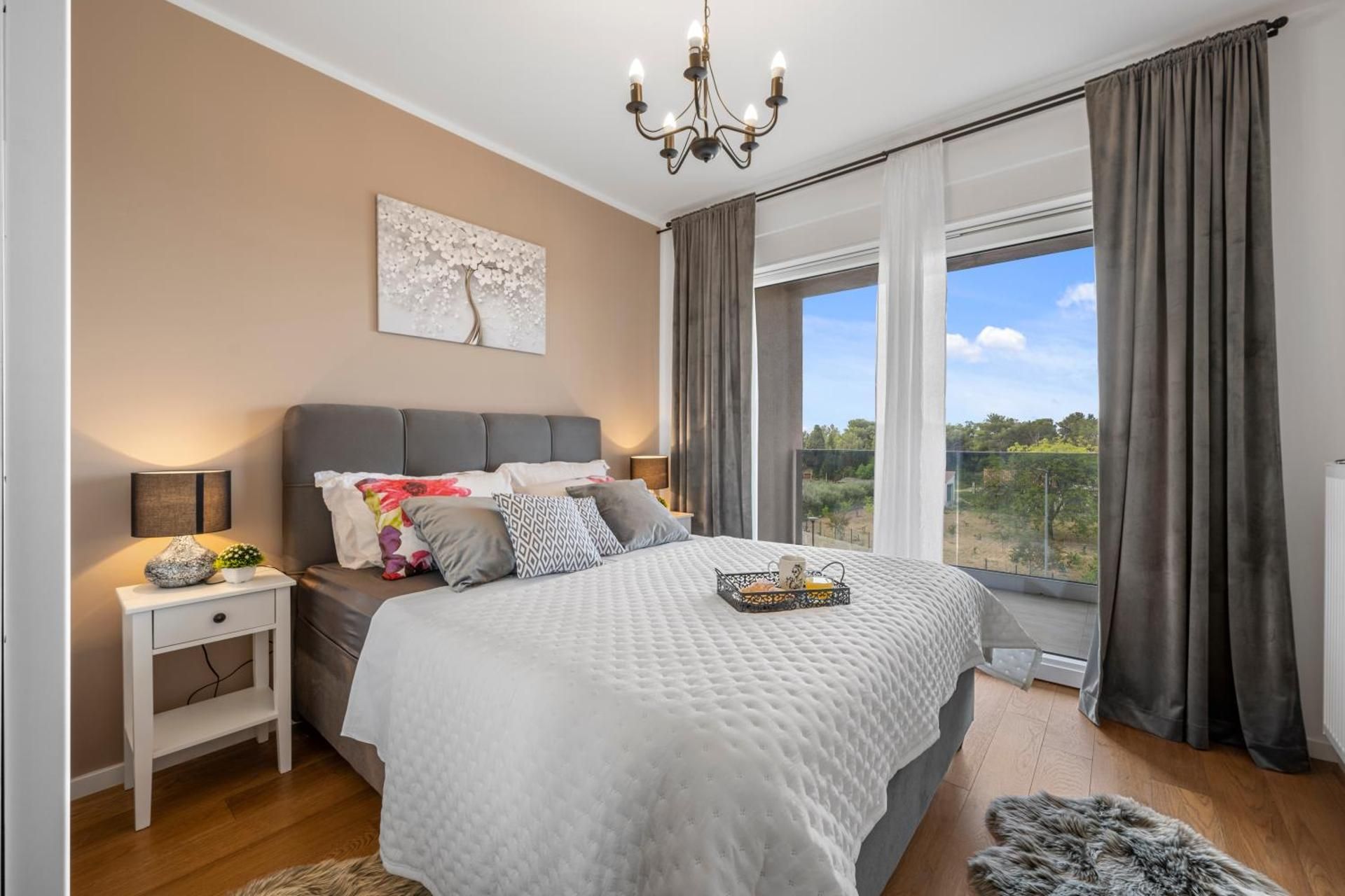 Superior Apartment
