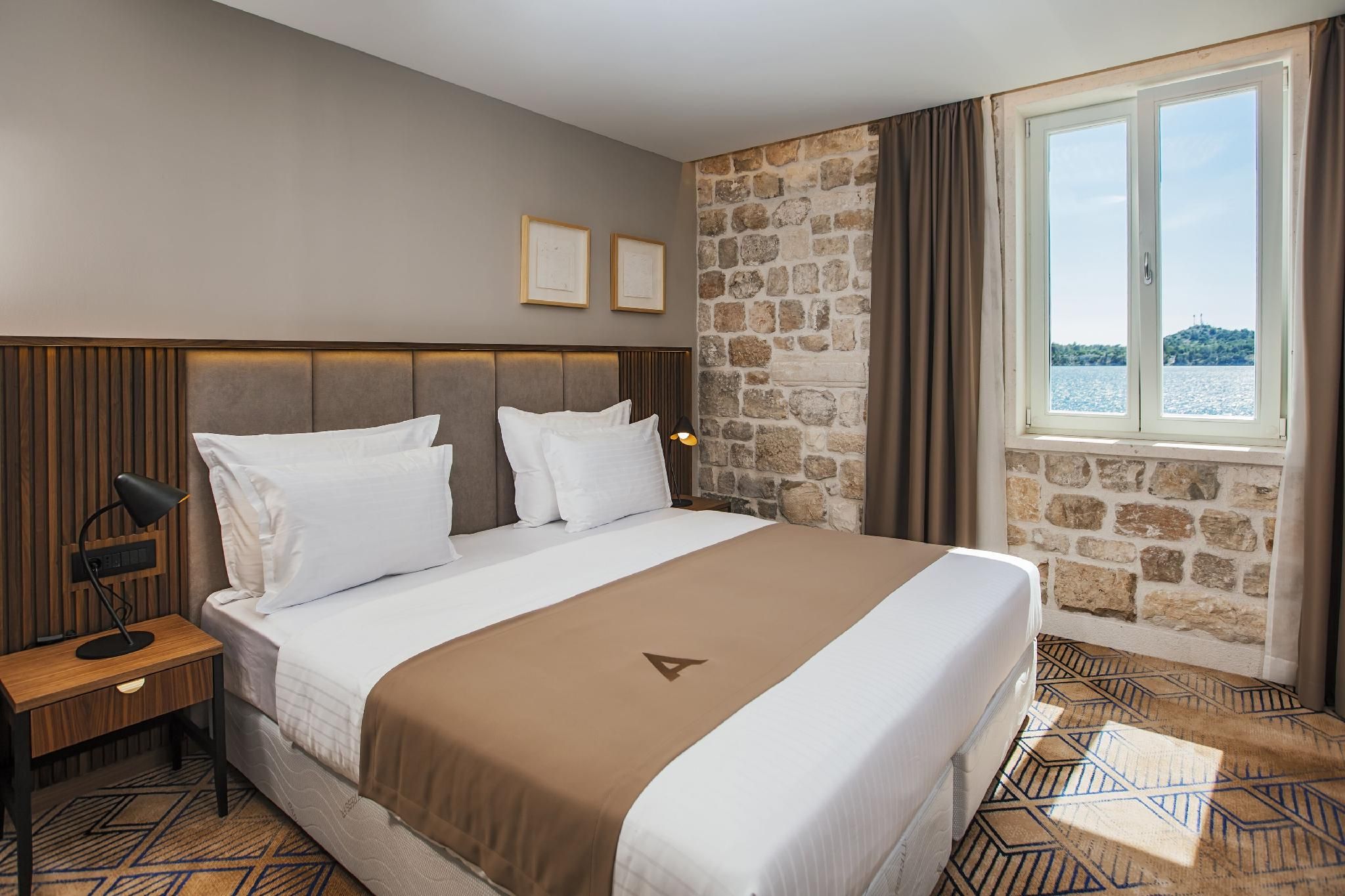 Superior Double or Twin Room with Sea View
