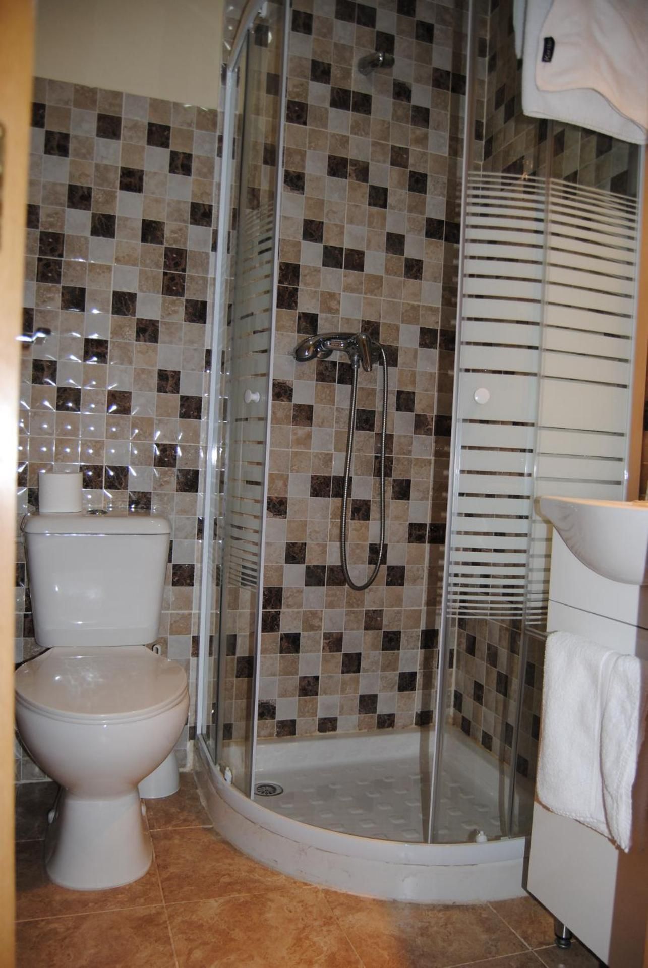Single Room with Private Bathroom