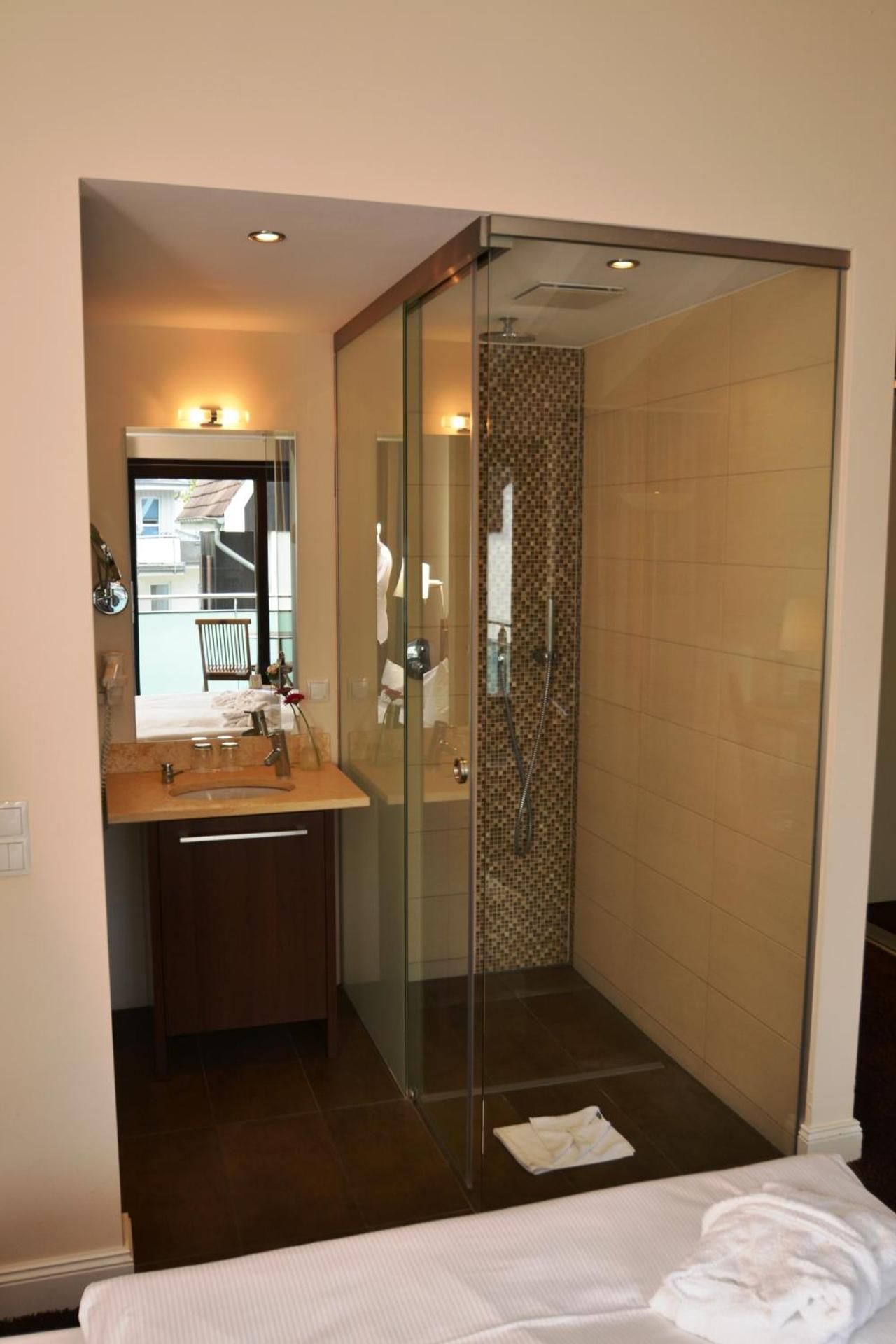 Single Room Type 1