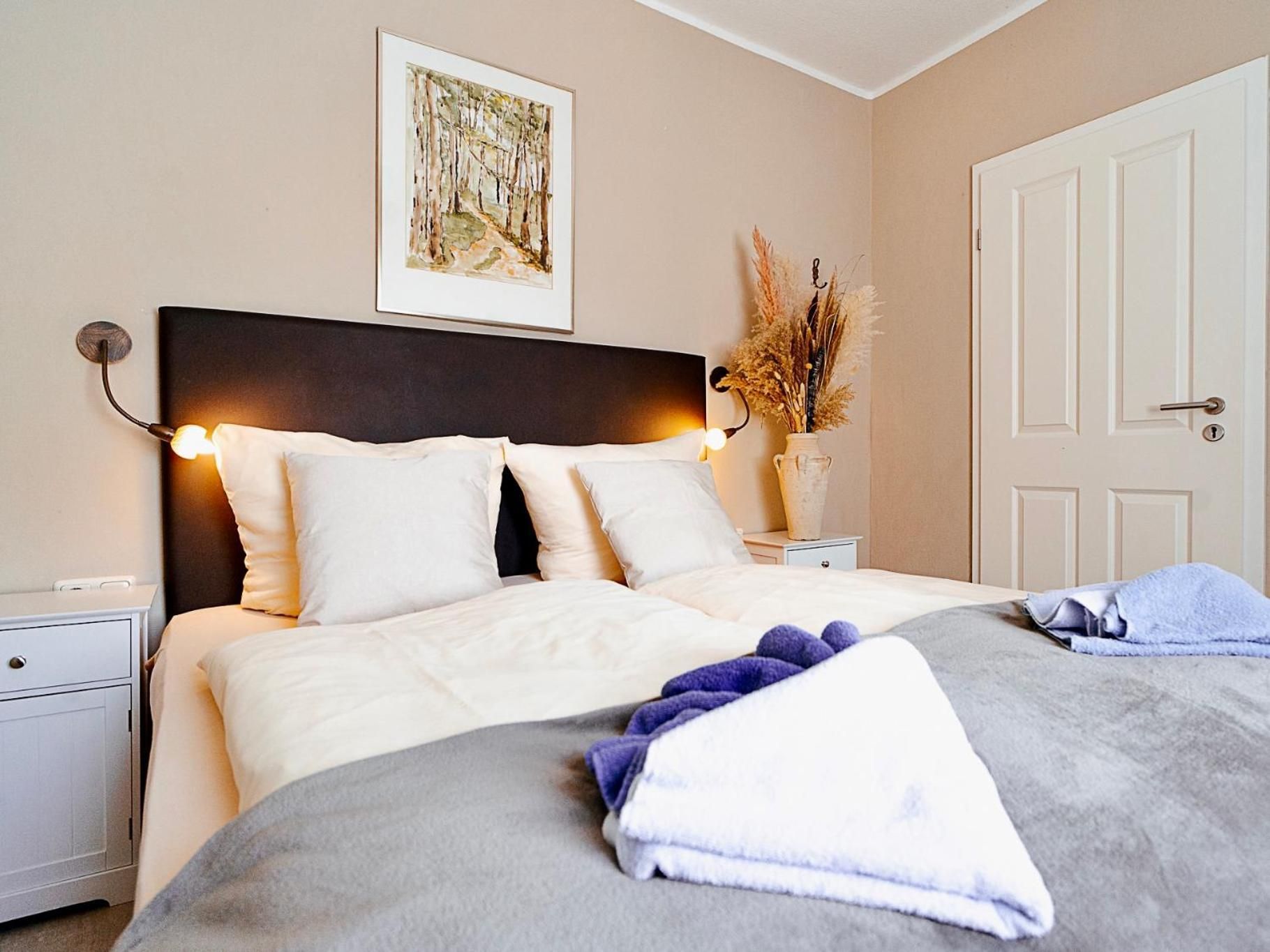Small Comfort Room