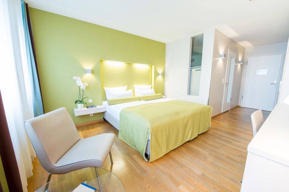 Double Room, Balcony