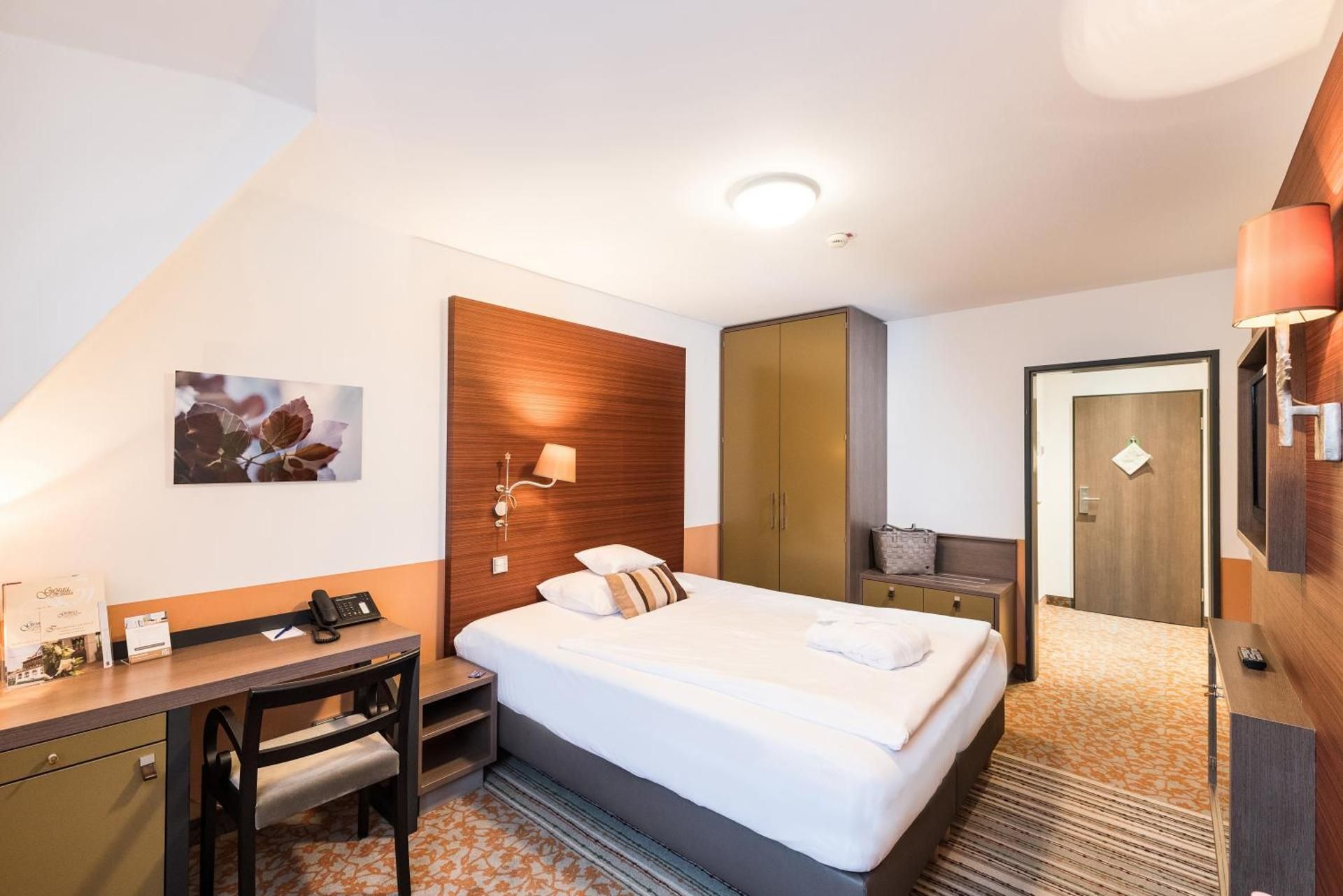 Economy Double Room