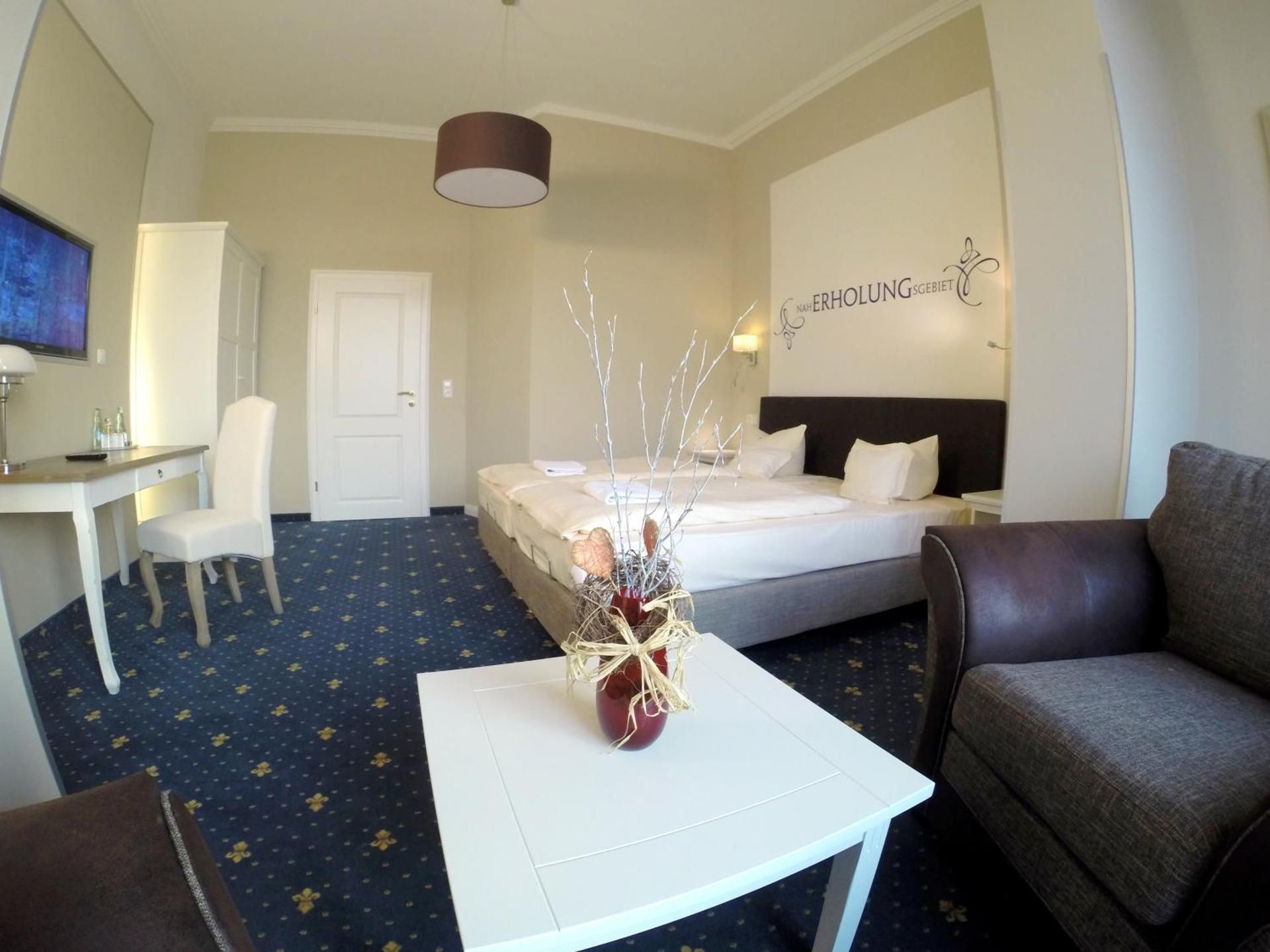 Large Double Room