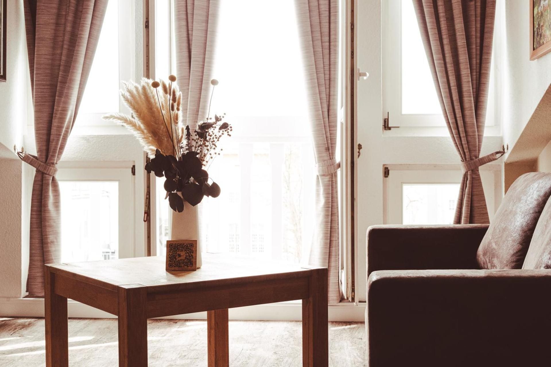 Small Suite