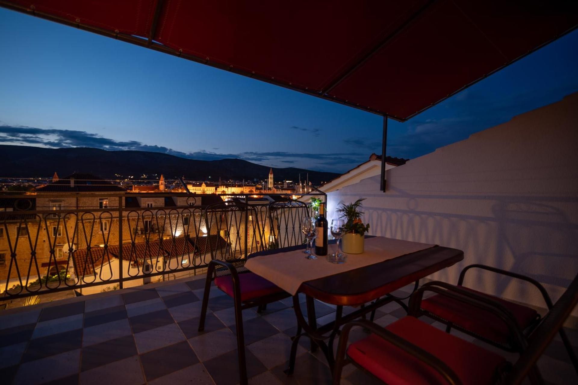 Guesthouse Kate Loft 2