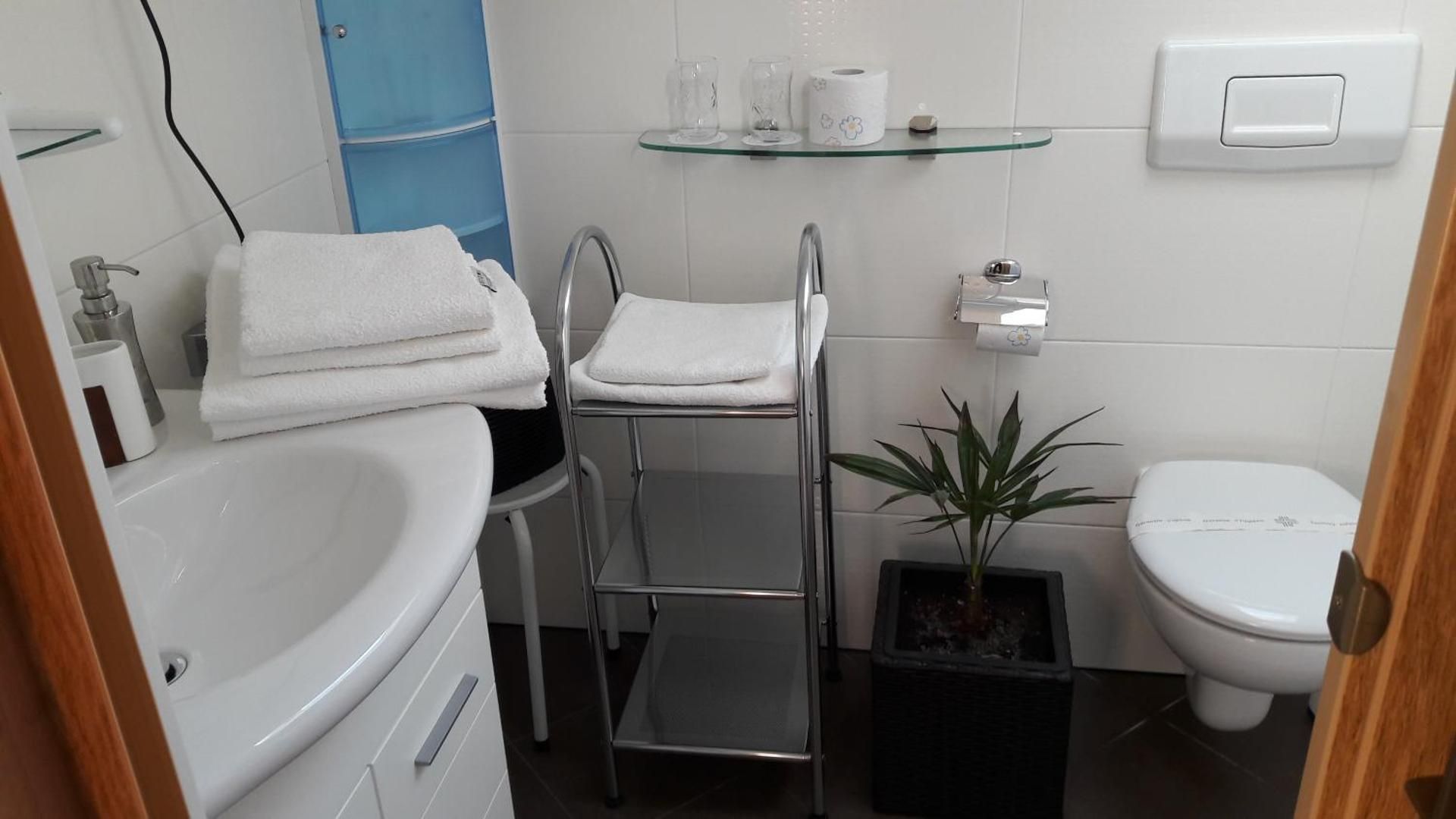 Villa Tudor Triple Room with City View