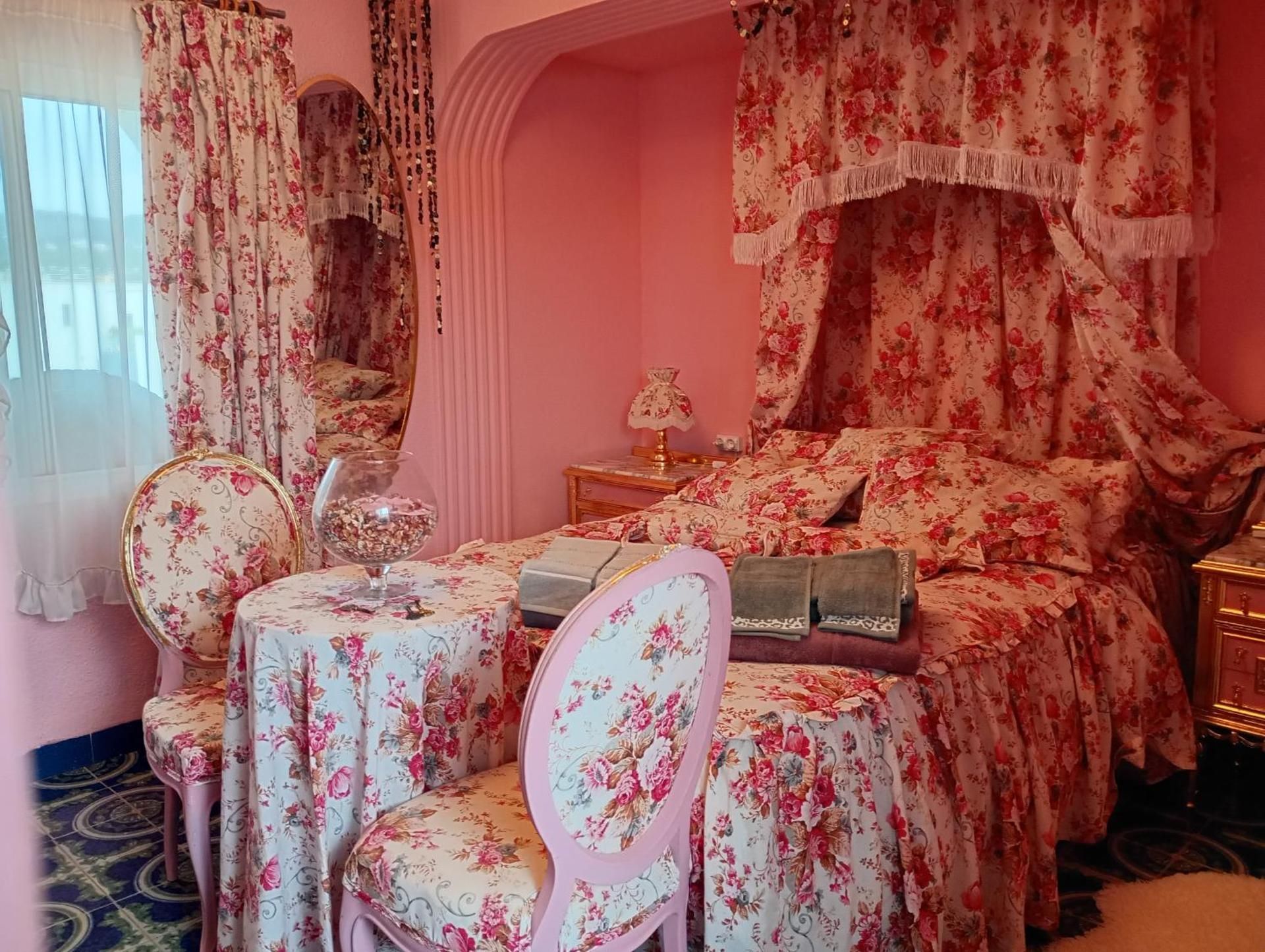 Double Room with Mountain View
