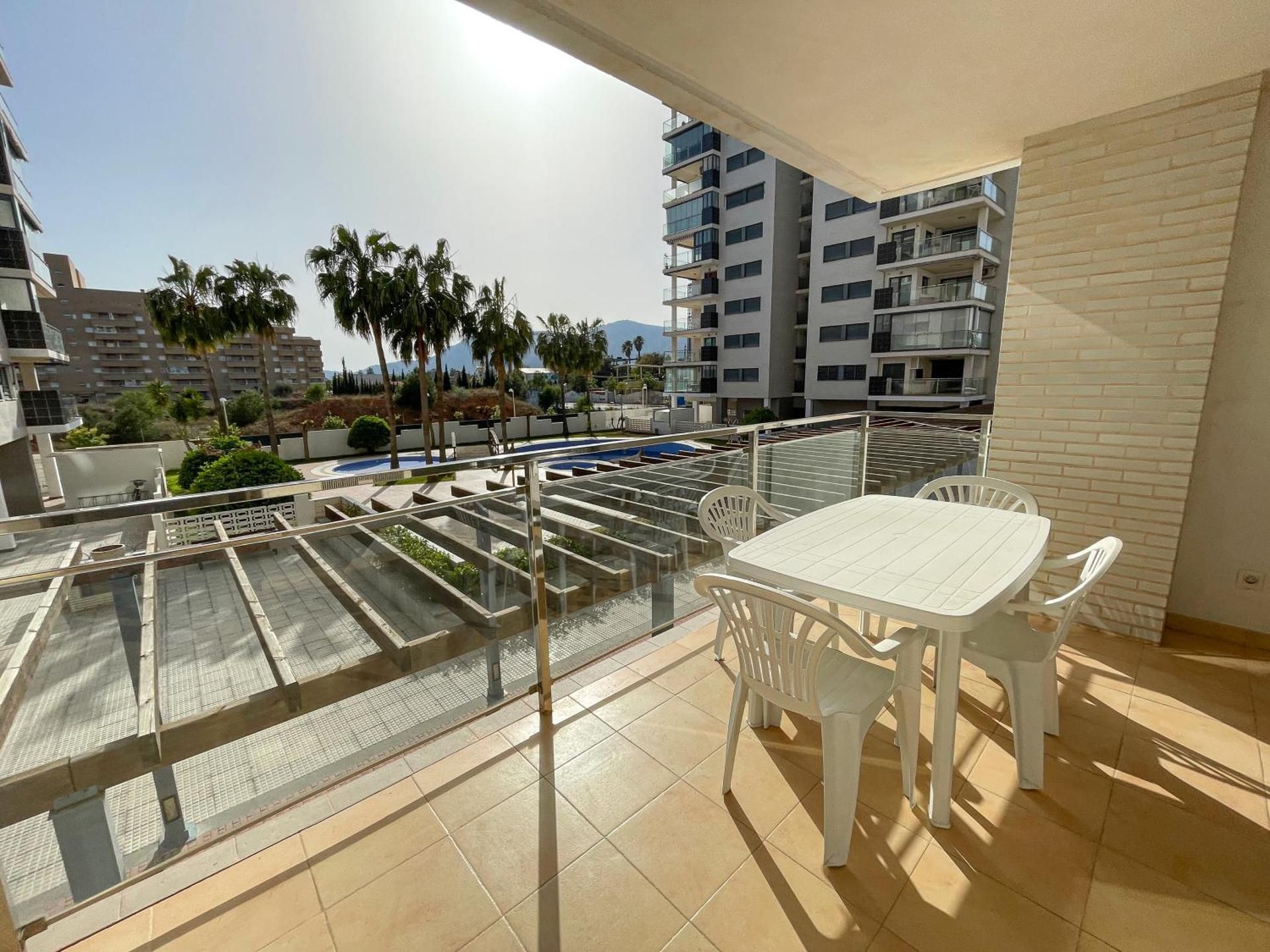 Standard Two-Bedroom Apartment (6 Adults)