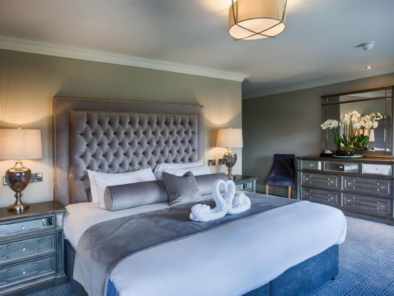 Suite with Garden View
