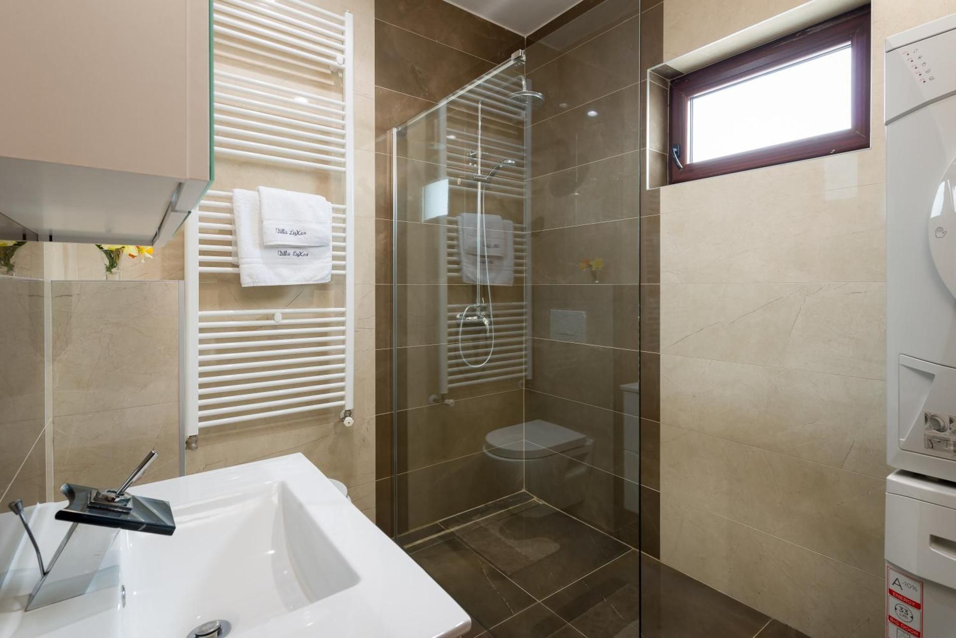 Deluxe Apartment with Sea View