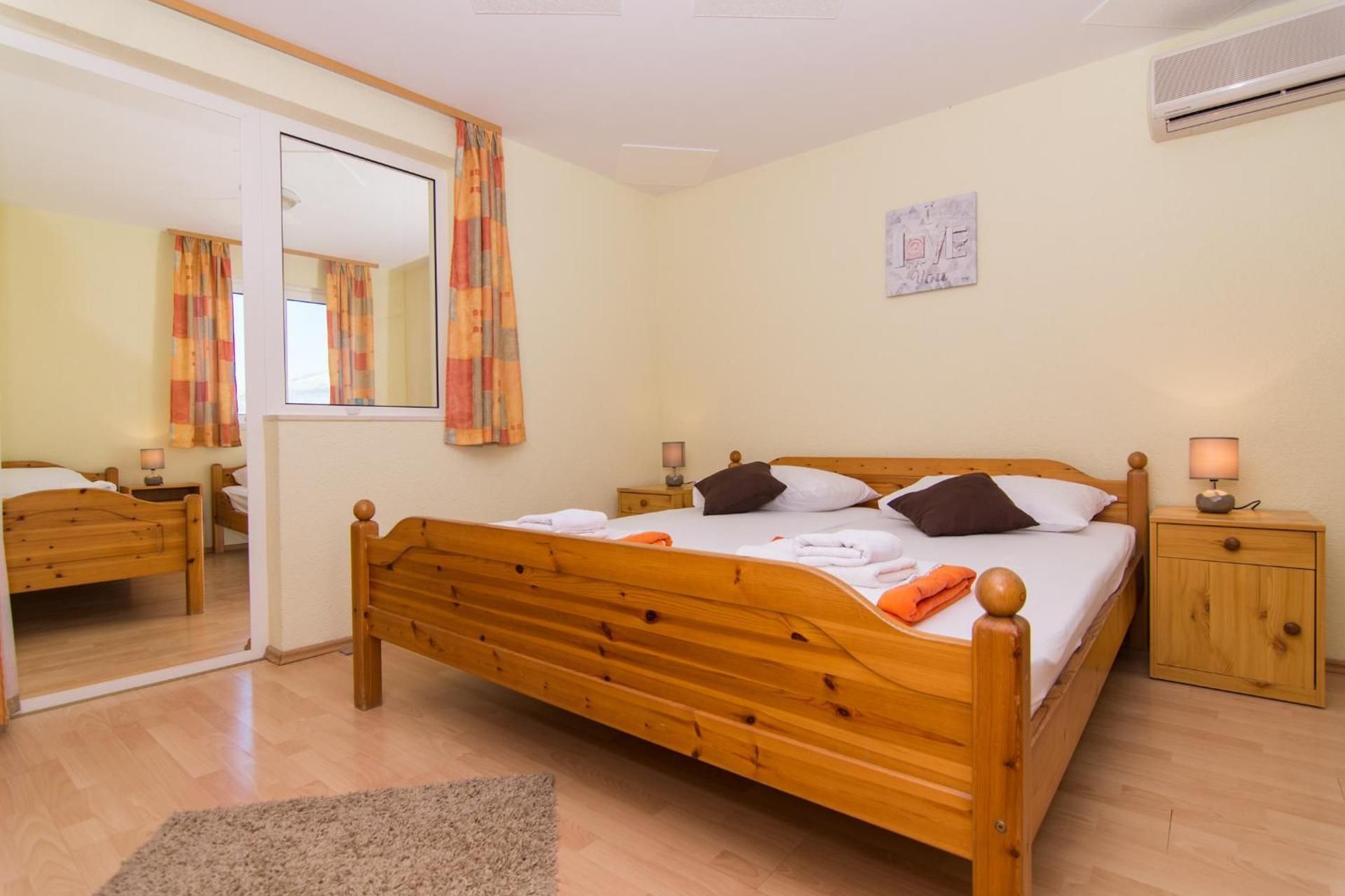 Quadruple Room with Sea View