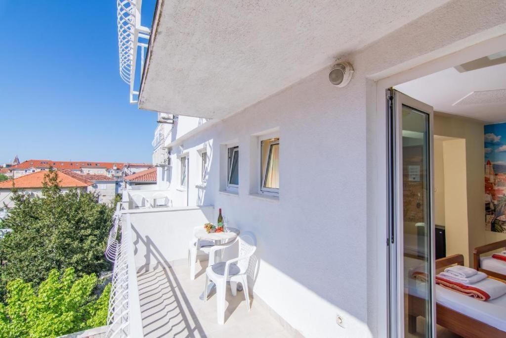 Twin Room with Balcony
