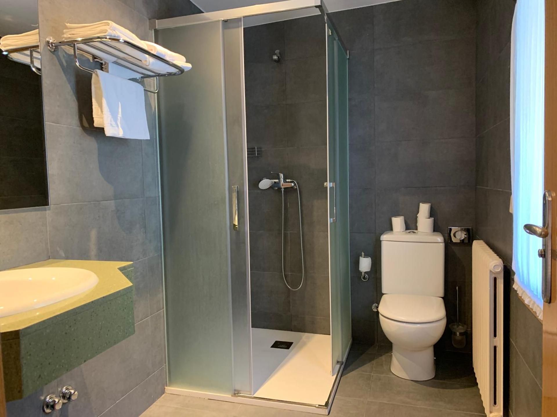 Hotel Bruxelles Twin Room 2