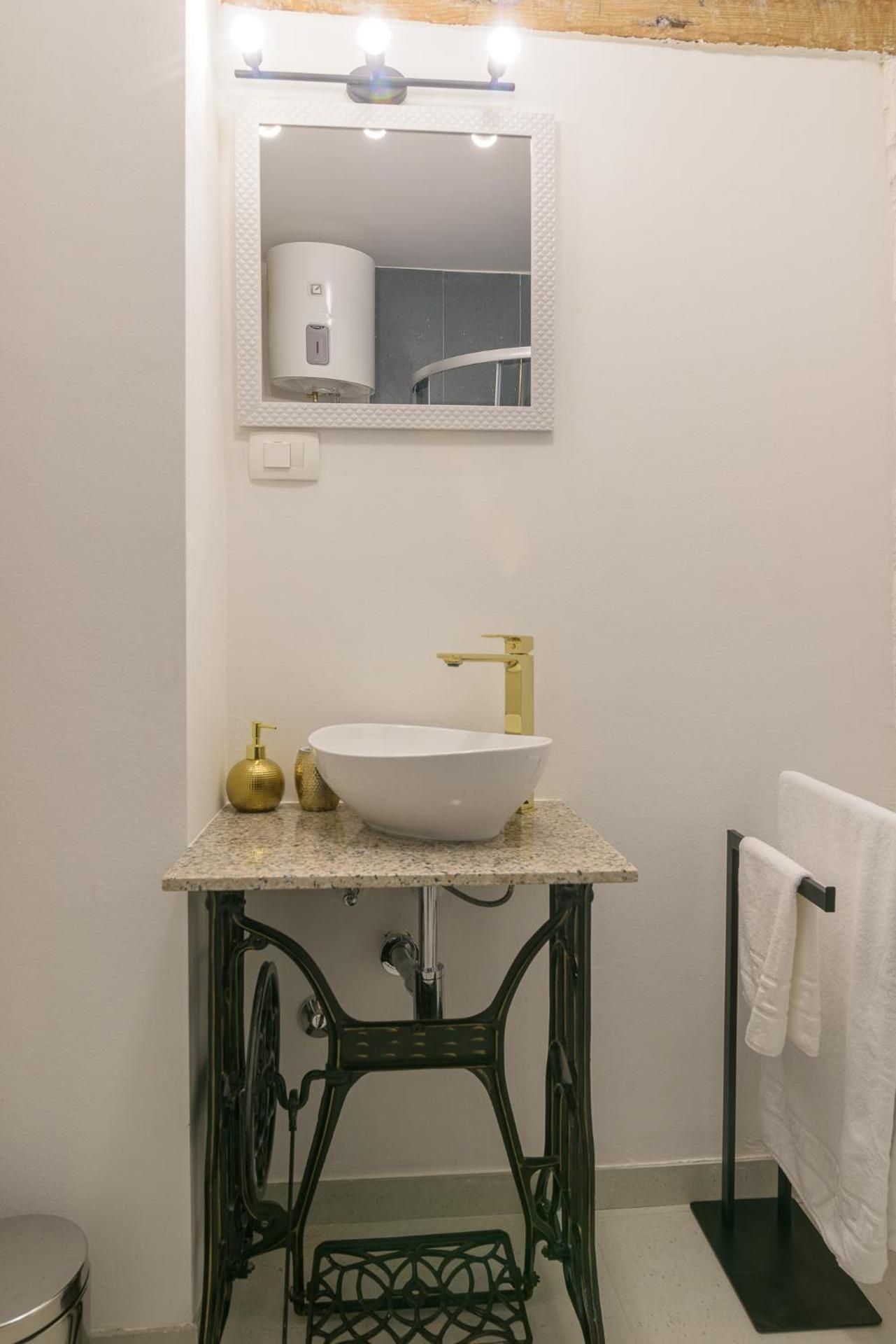 Double Room with Private Bathroom