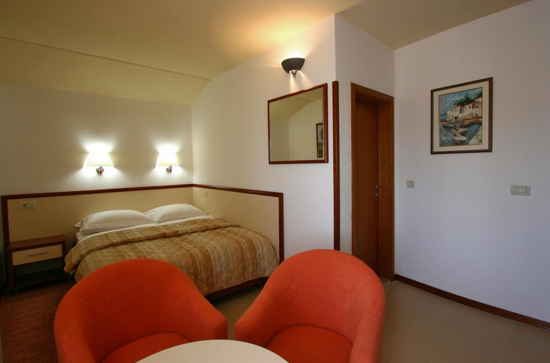 Deluxe Double Room with Balcony and Sea View